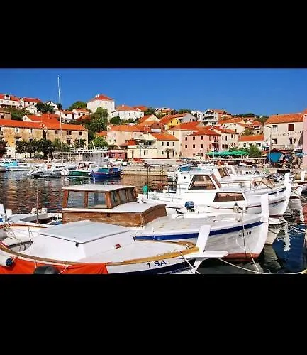 Апартаменты Long Island Olive